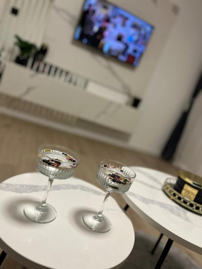 Apartman Gold Maris Leilighet Karlovac Eksteriør bilde
