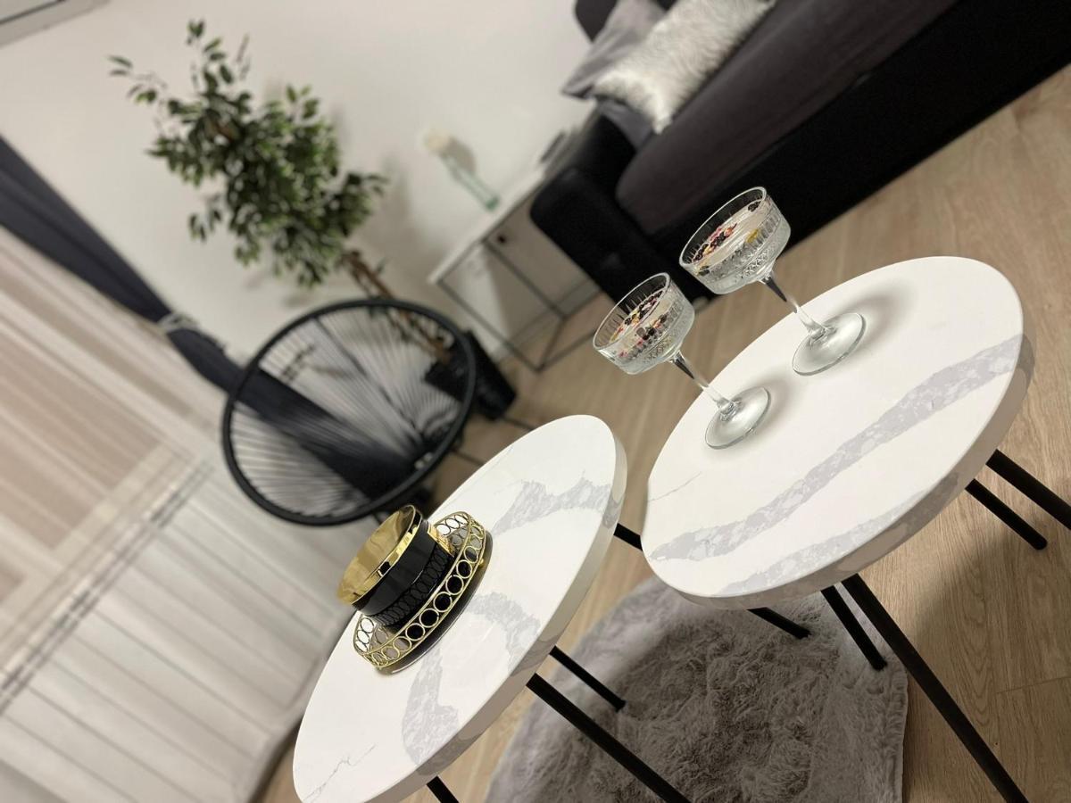 Apartman Gold Maris Leilighet Karlovac Eksteriør bilde