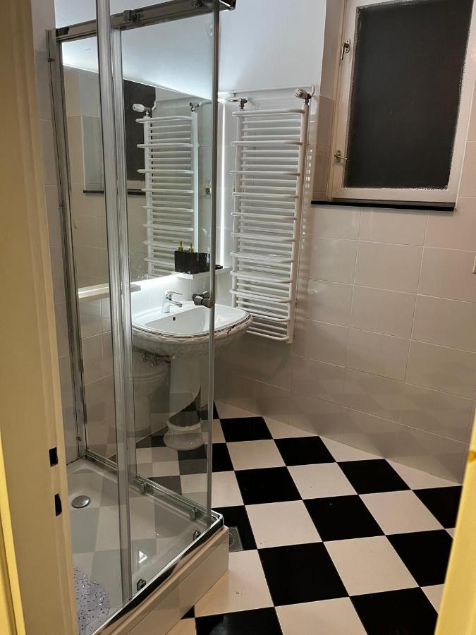 Apartman Gold Maris Leilighet Karlovac Eksteriør bilde
